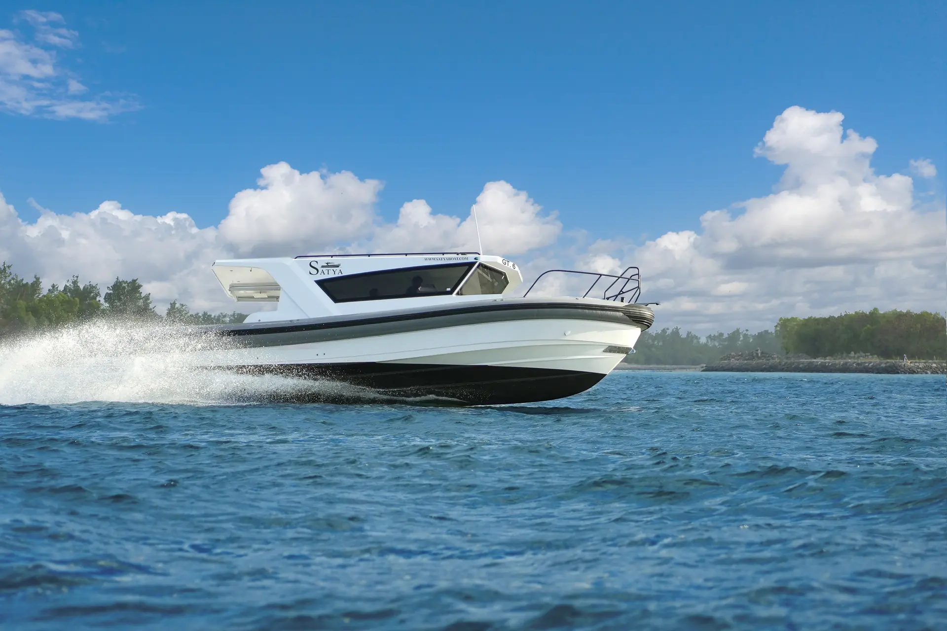 Satya Boat